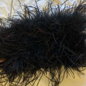Lamarque Black Feathered Accessory